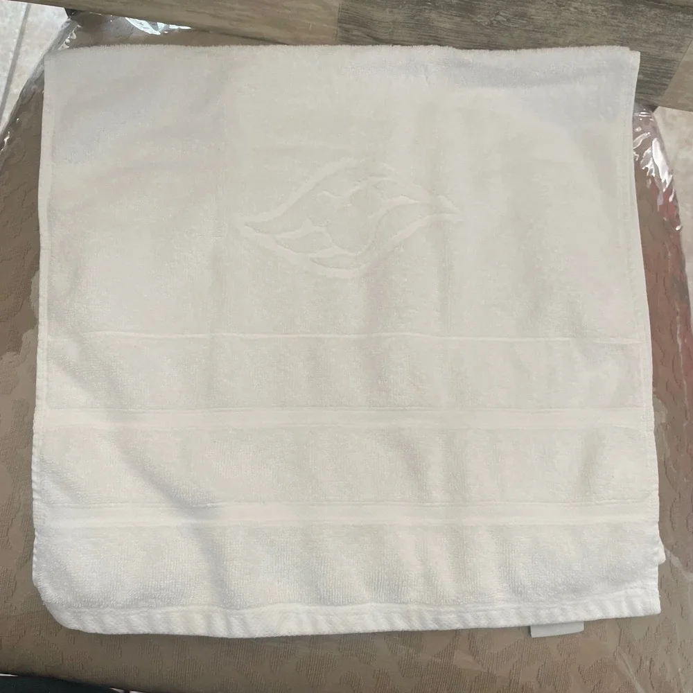 Disney Cruise Line Frette White Cotton Hand Towel Embossed Wave Logo Made Turkey